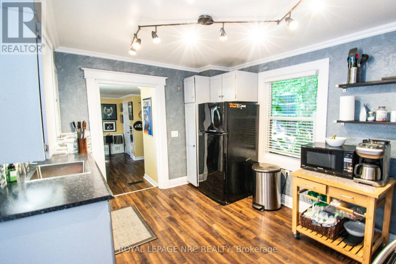 116 Lowell Avenue, St. Catharines, Ontario  L2R 2E2 - Photo 20 - X12376317