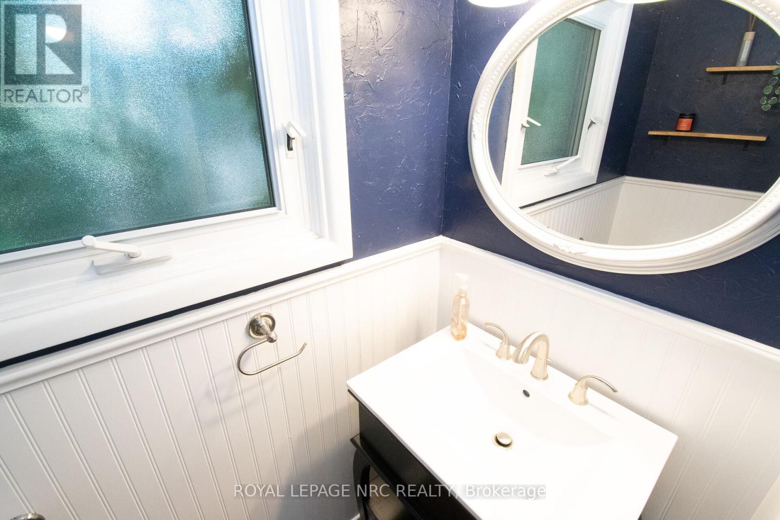 116 Lowell Avenue, St. Catharines, Ontario  L2R 2E2 - Photo 30 - X12376317