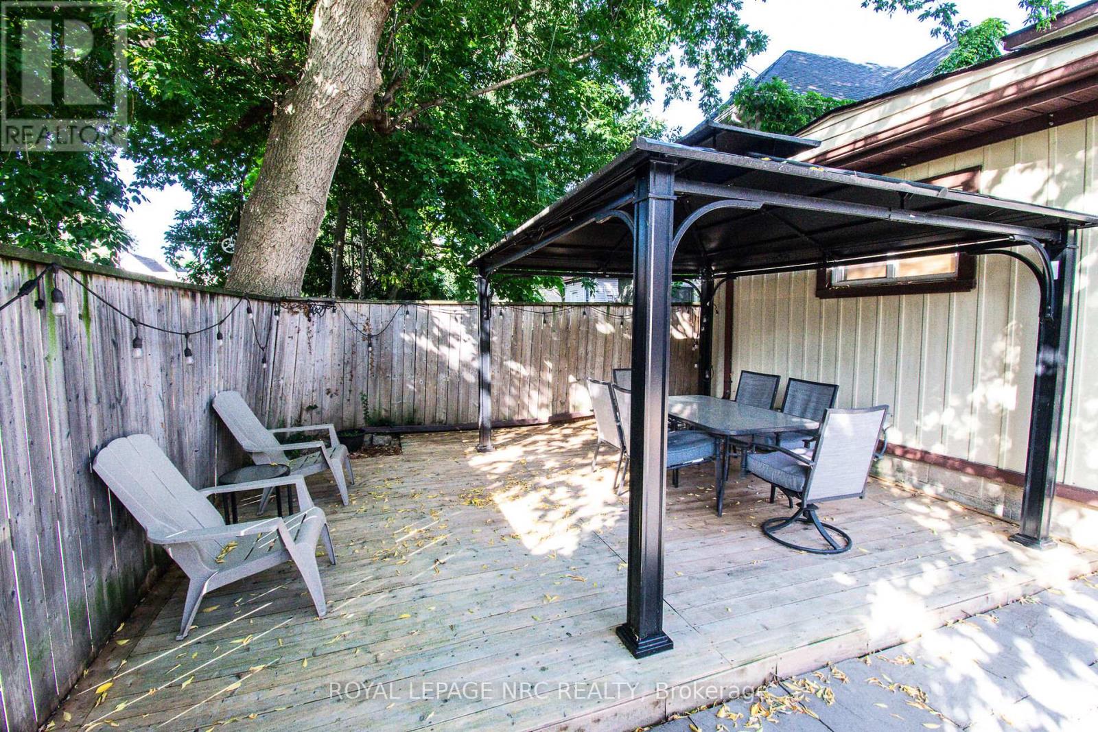 116 Lowell Avenue, St. Catharines, Ontario  L2R 2E2 - Photo 44 - X12376317