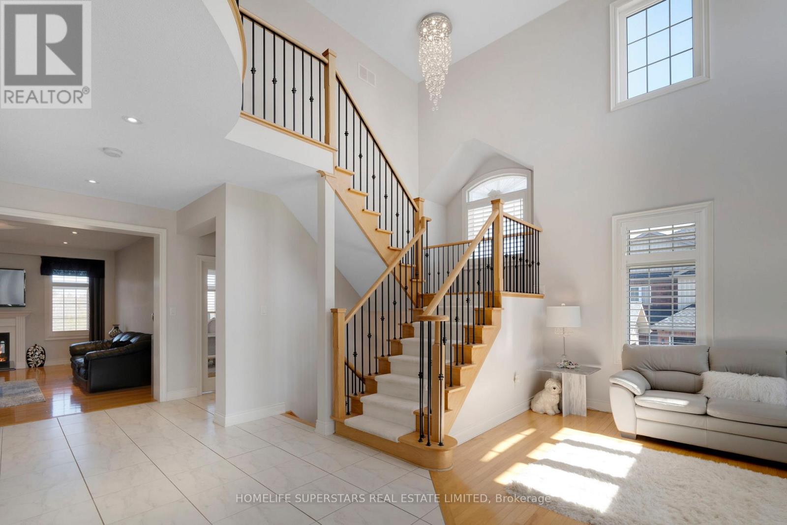 44 Orchard Drive, Mono, Ontario  L9W 6L6 - Photo 13 - X12376255