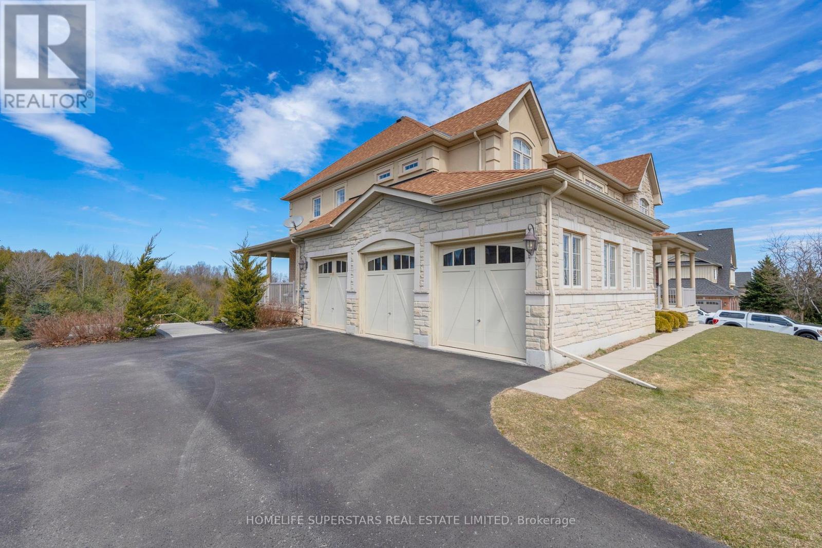 44 Orchard Drive, Mono, Ontario  L9W 6L6 - Photo 9 - X12376255