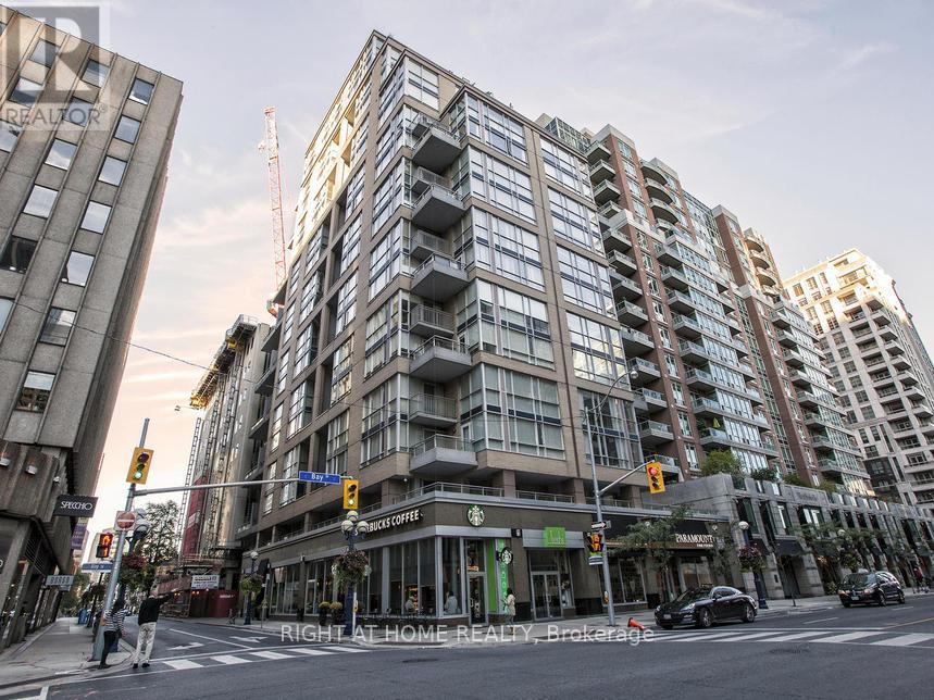 701 - 80 CUMBERLAND STREET, Toronto, Ontario