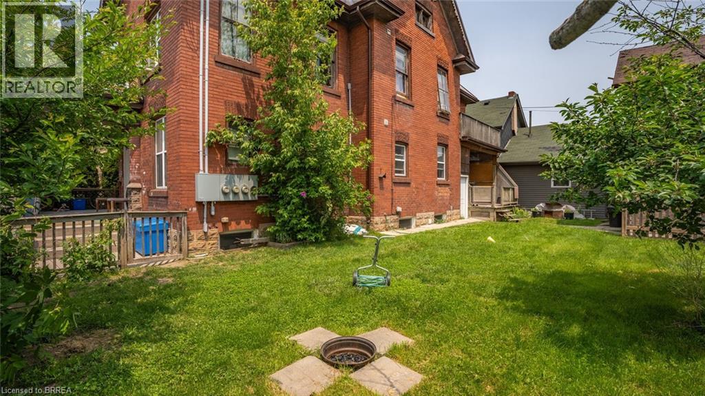 65 Victoria Street, Brantford, Ontario  N3S 3K3 - Photo 13 - 40762741