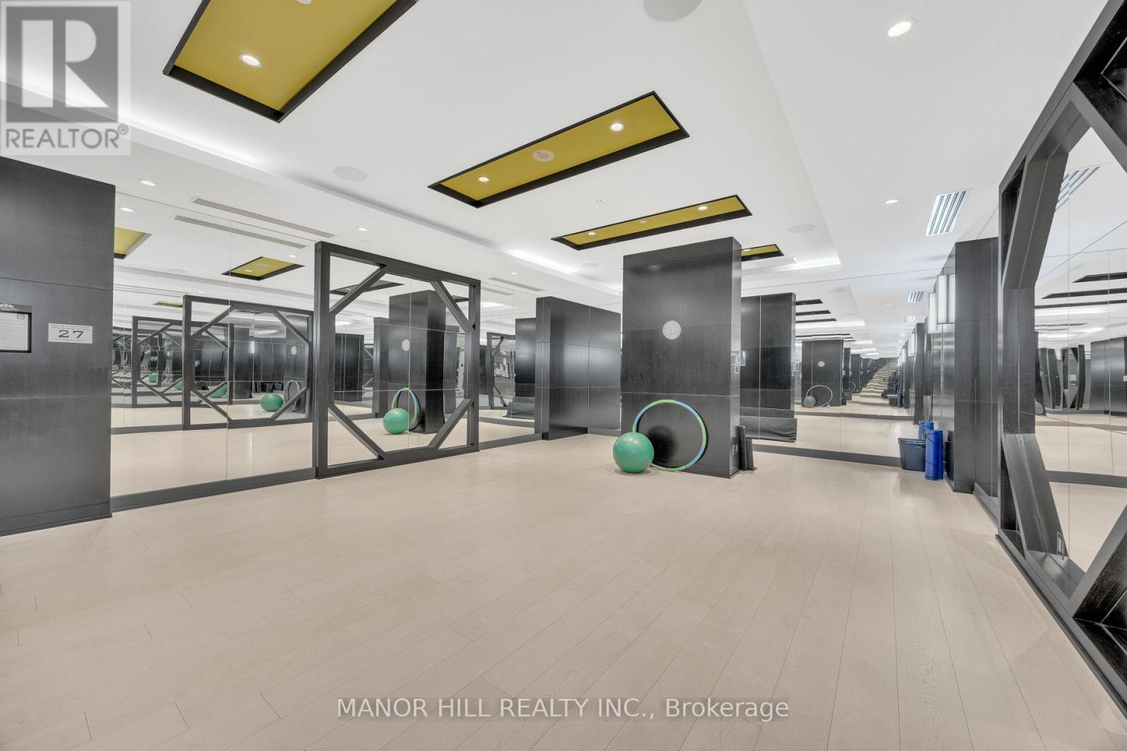 323 - 2 Old Mill Drive, Toronto (High Park-Swansea), Ontario  M6S 0A2 - Photo 35 - W12376308