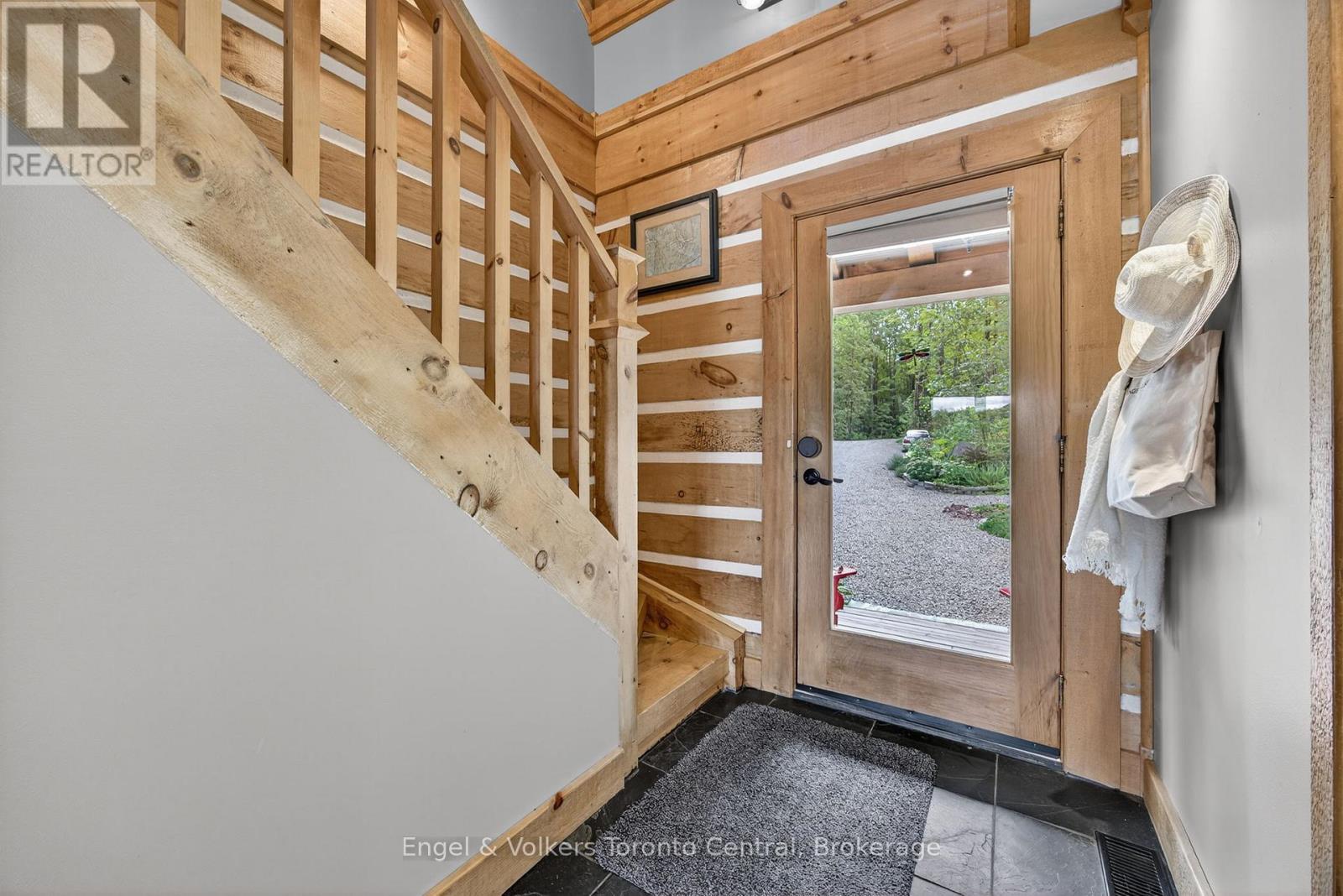 1042 Amanda Ln - 1750 Frank Cooper Trail, Gravenhurst (Ryde), Ontario  P1P 1R3 - Photo 14 - X12376344