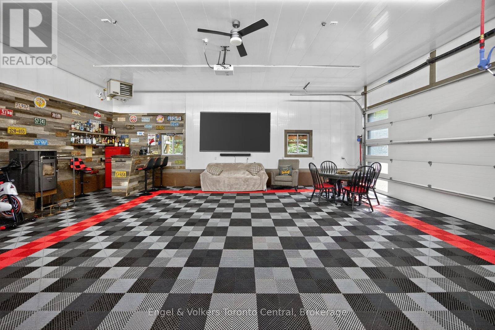 1042 Amanda Ln - 1750 Frank Cooper Trail, Gravenhurst (Ryde), Ontario  P1P 1R3 - Photo 31 - X12376344