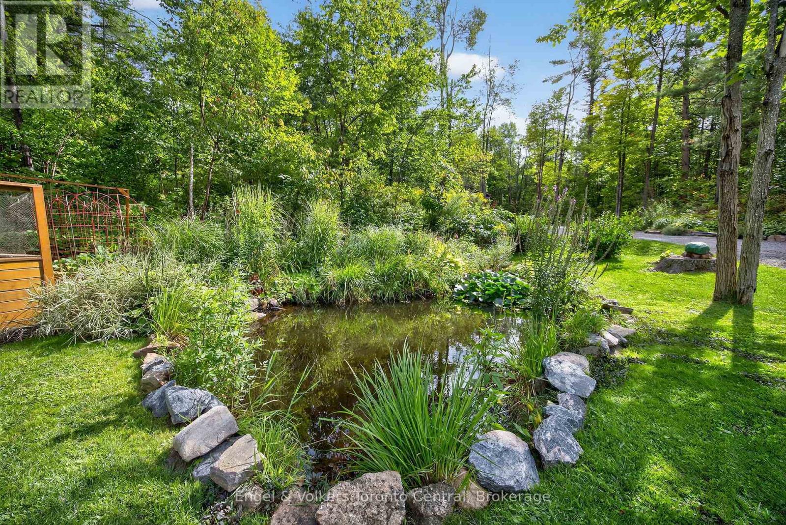 1042 Amanda Ln - 1750 Frank Cooper Trail, Gravenhurst (Ryde), Ontario  P1P 1R3 - Photo 33 - X12376344