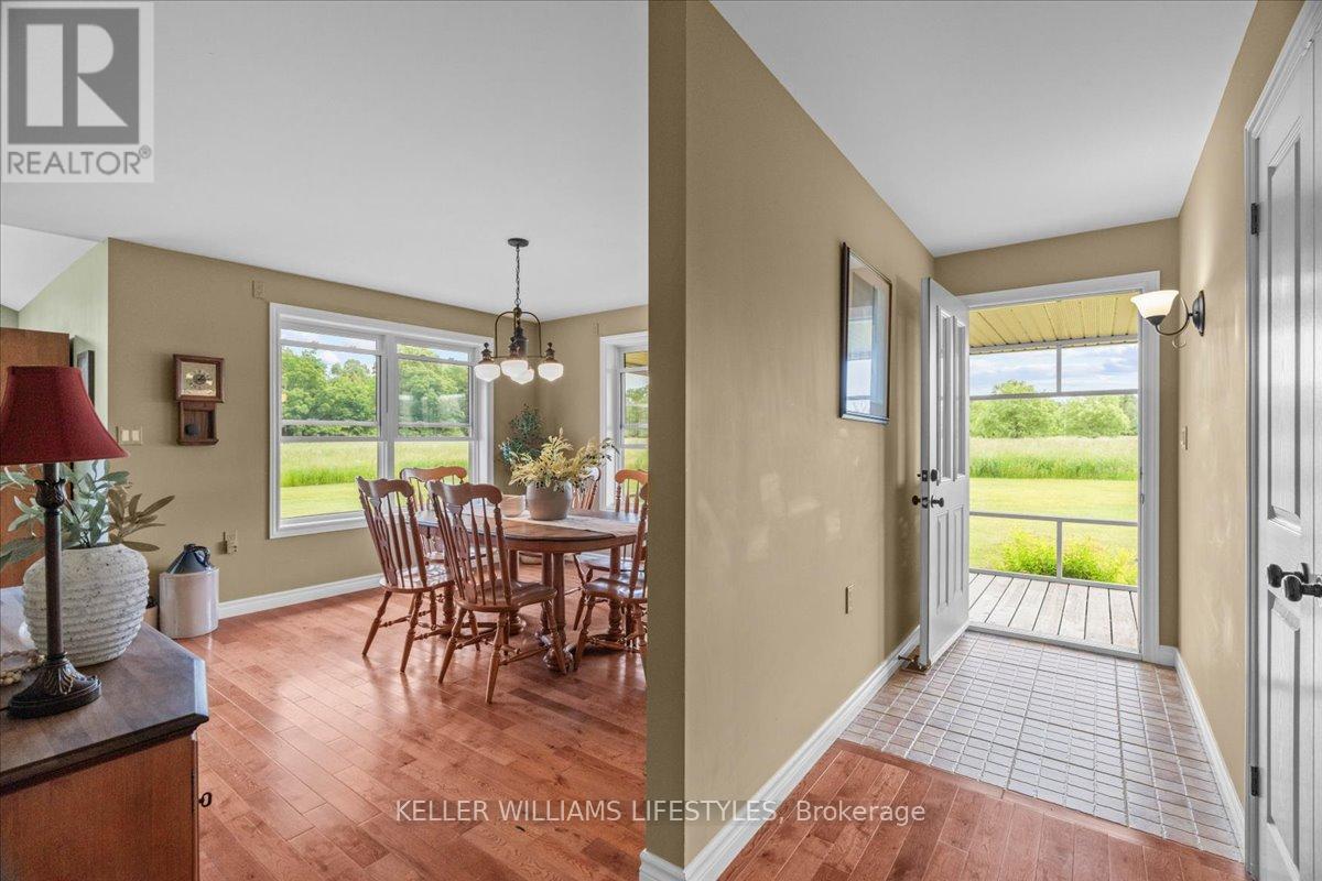 25728 Mcmurchy Line, West Elgin, Ontario  N0L 2P0 - Photo 18 - X12376326