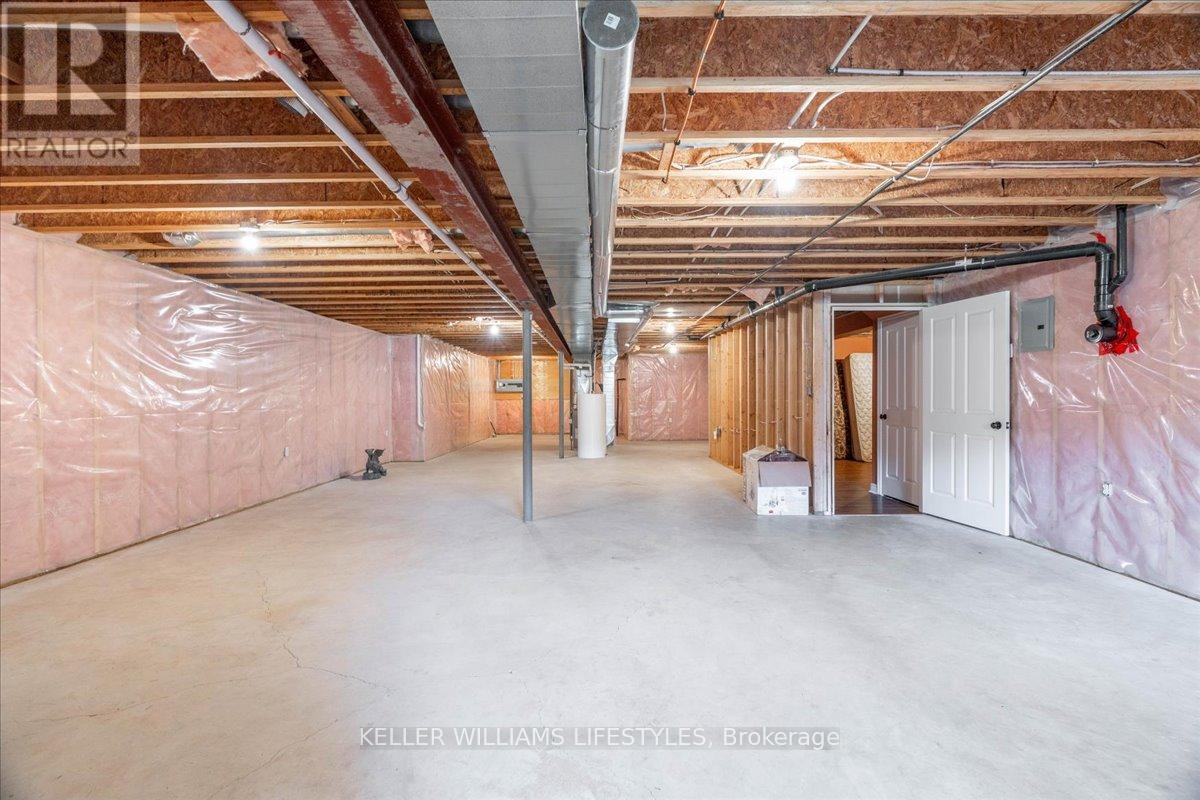 25728 Mcmurchy Line, West Elgin, Ontario  N0L 2P0 - Photo 24 - X12376326