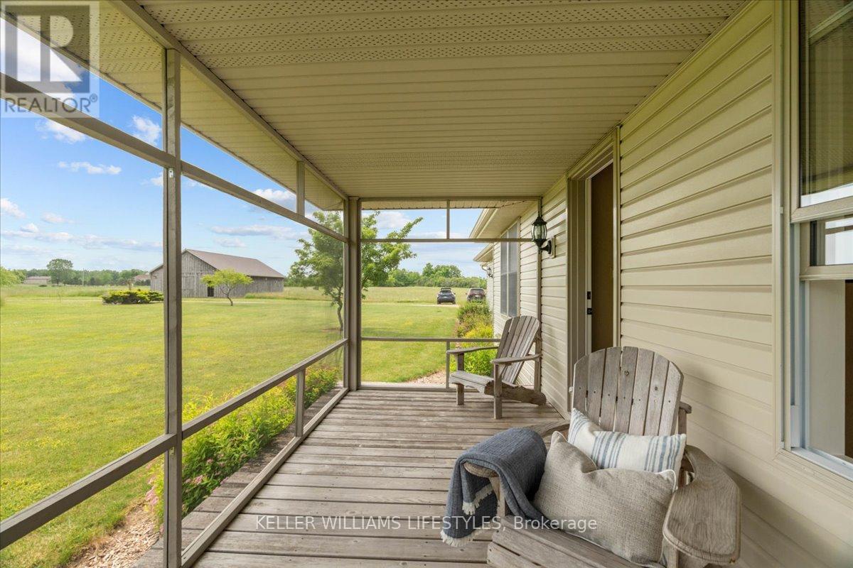 25728 Mcmurchy Line, West Elgin, Ontario  N0L 2P0 - Photo 25 - X12376326
