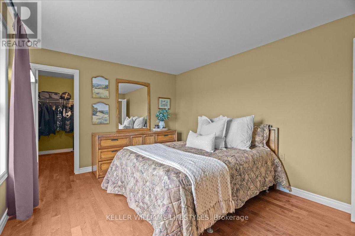25728 Mcmurchy Line, West Elgin, Ontario  N0L 2P0 - Photo 8 - X12376326