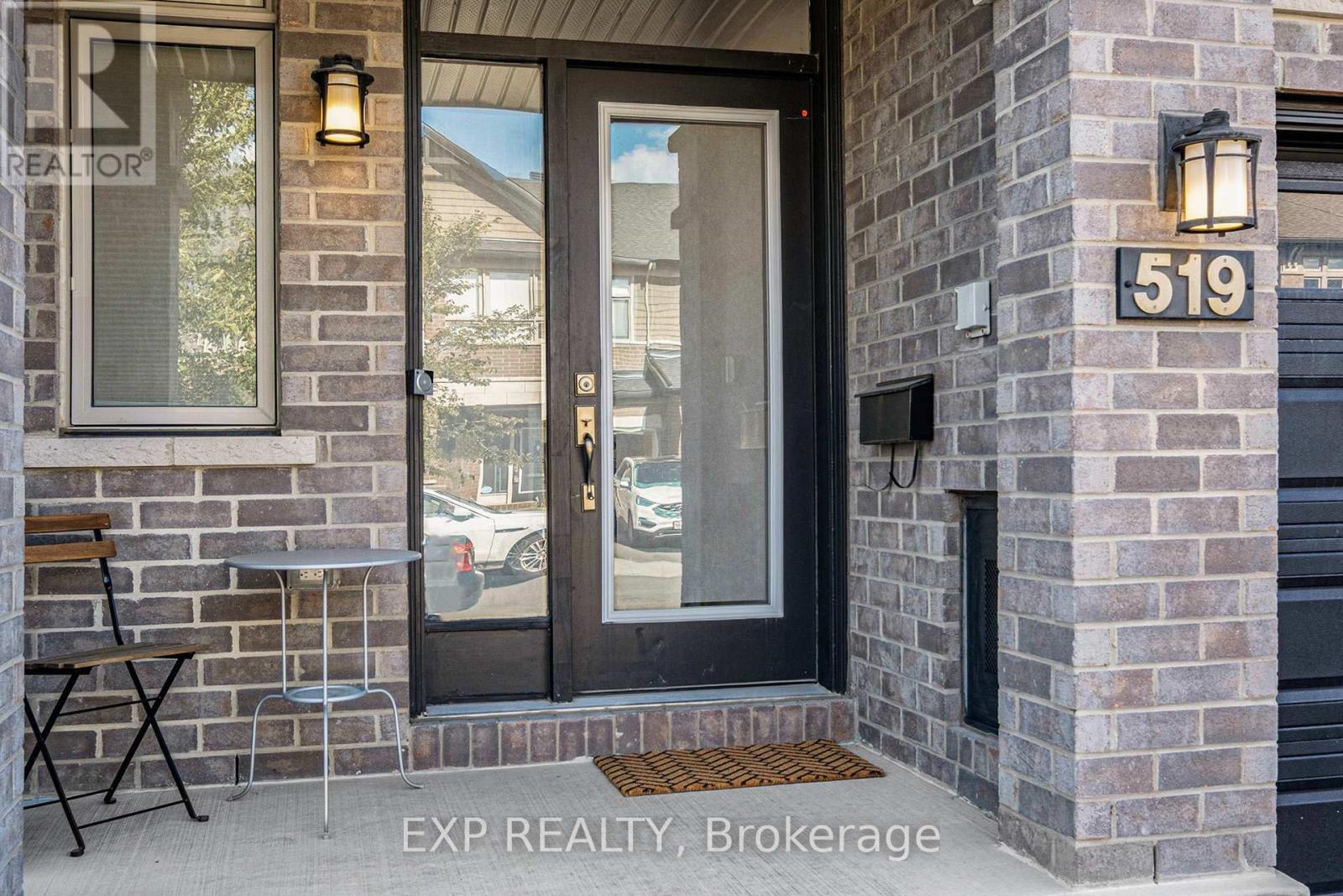 519 Triangle Street, Ottawa, Ontario  K2V 0M7 - Photo 2 - X12376351