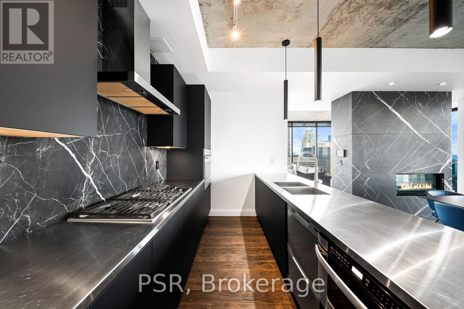 4302 - 224 King Street W, Toronto, Ontario  M5H 0A6 - Photo 11 - C12375553