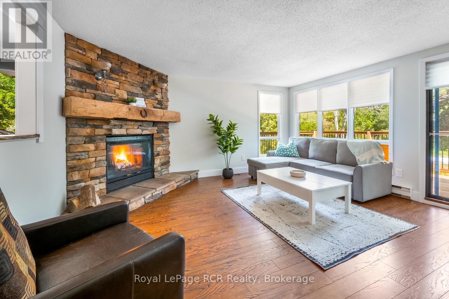 340 Bryant Street, South Bruce Peninsula, Ontario  N0H 2T0 - Photo 17 - X12375585