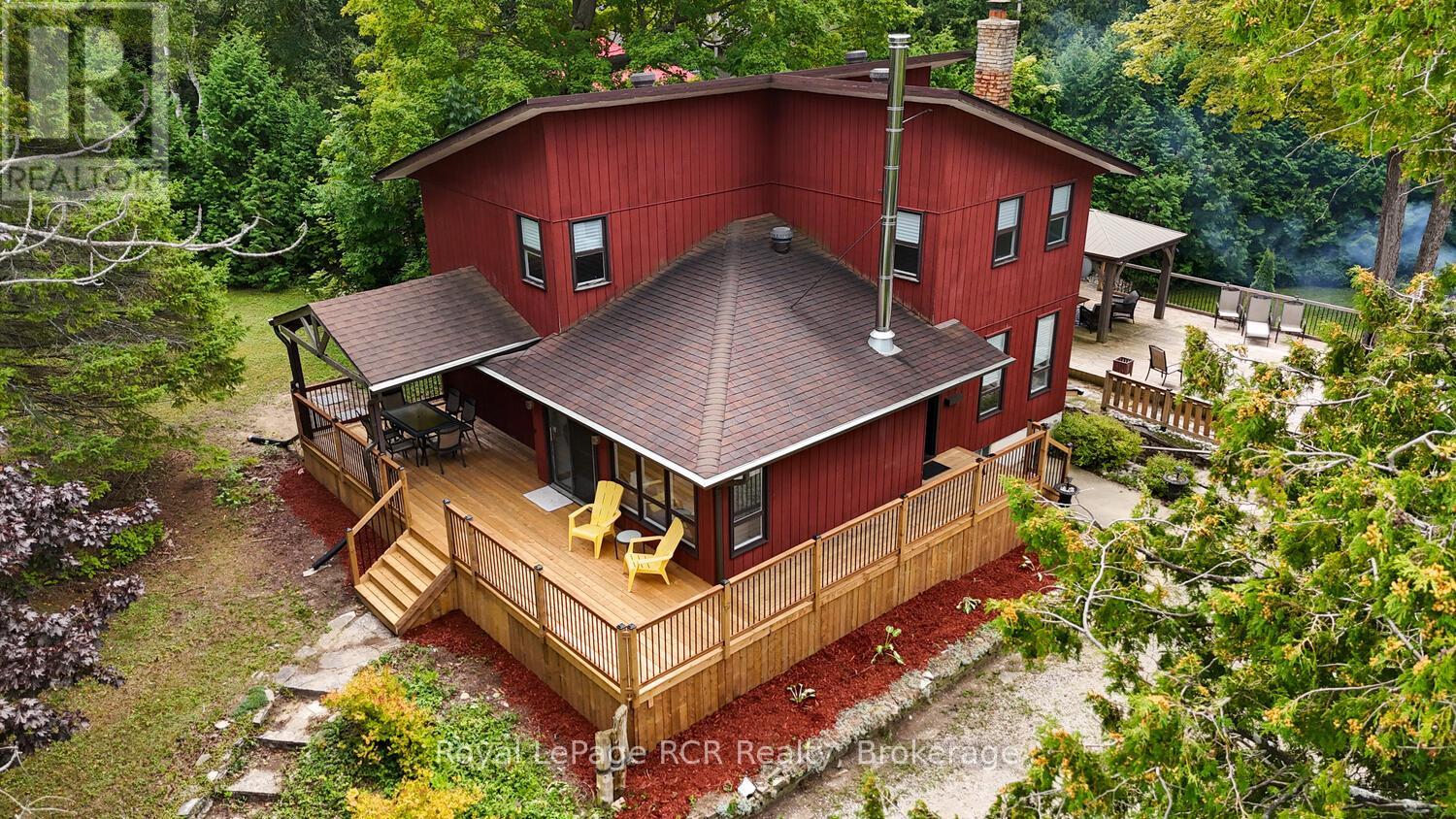 340 Bryant Street, South Bruce Peninsula, Ontario  N0H 2T0 - Photo 2 - X12375585
