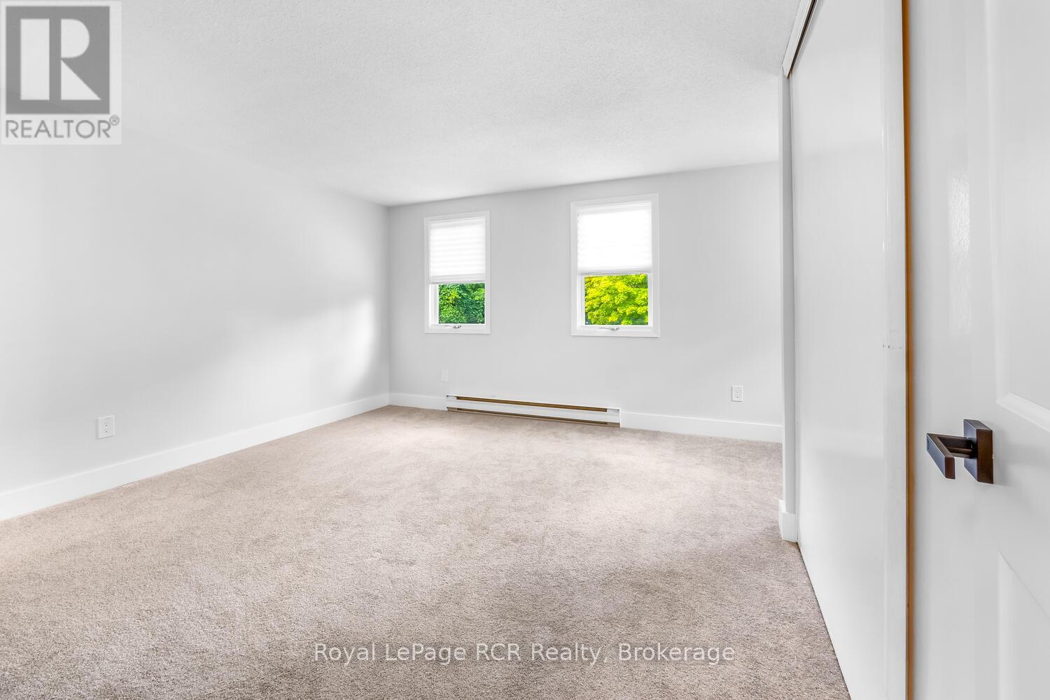 340 Bryant Street, South Bruce Peninsula, Ontario  N0H 2T0 - Photo 32 - X12375585