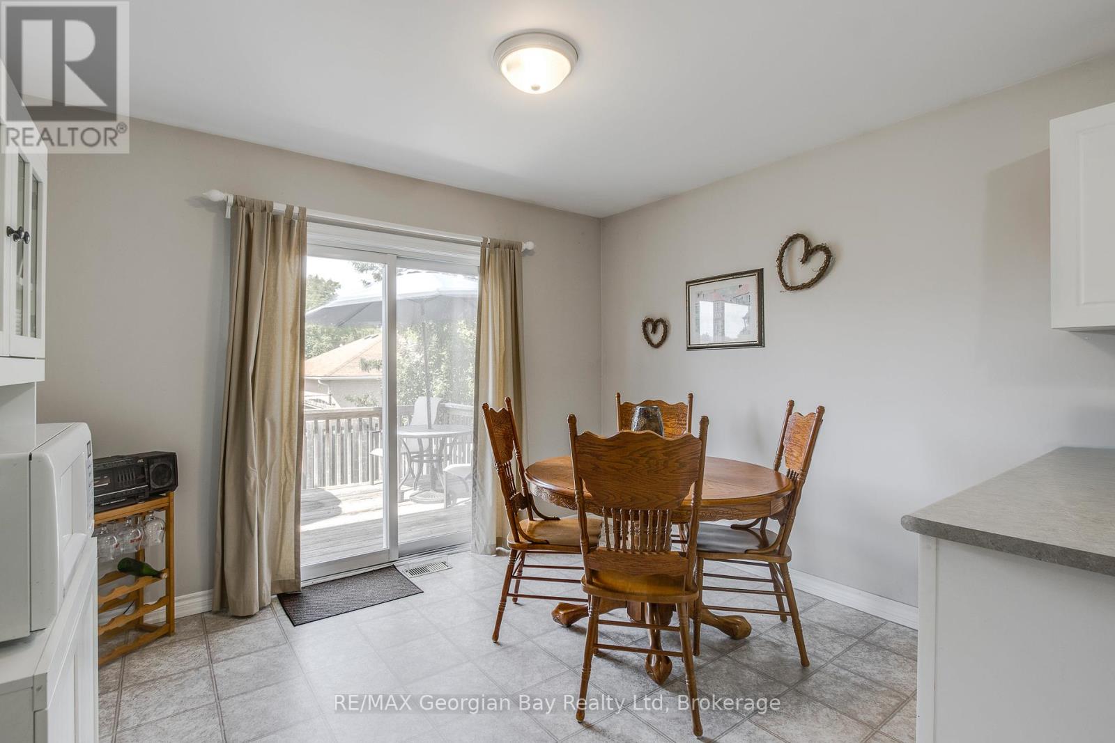 399 Irwin Street, Midland, Ontario  L4R 2V6 - Photo 9 - S12376369
