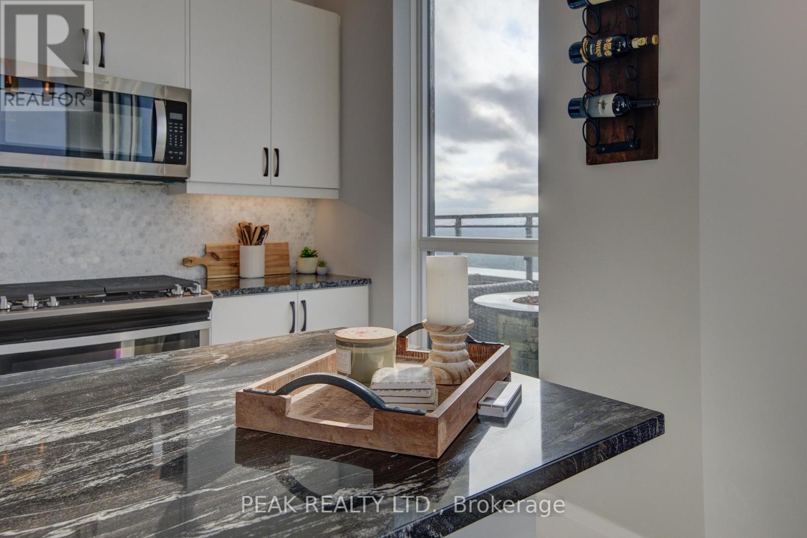 Property at 2908 - 60 CHARLES STREET W image 5