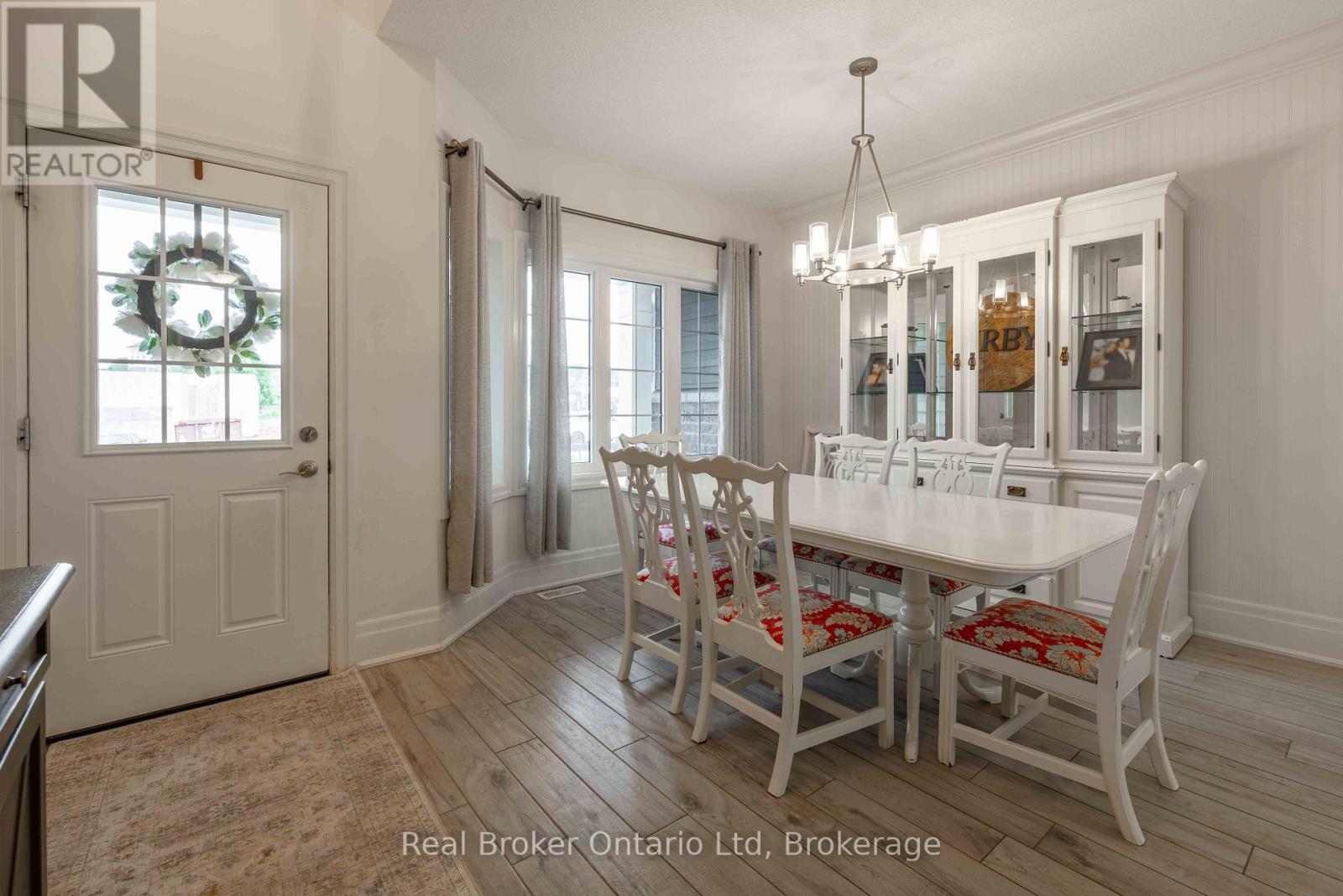 315 Telford Trail, Georgian Bluffs, Ontario  N0H 1S0 - Photo 3 - X12376371