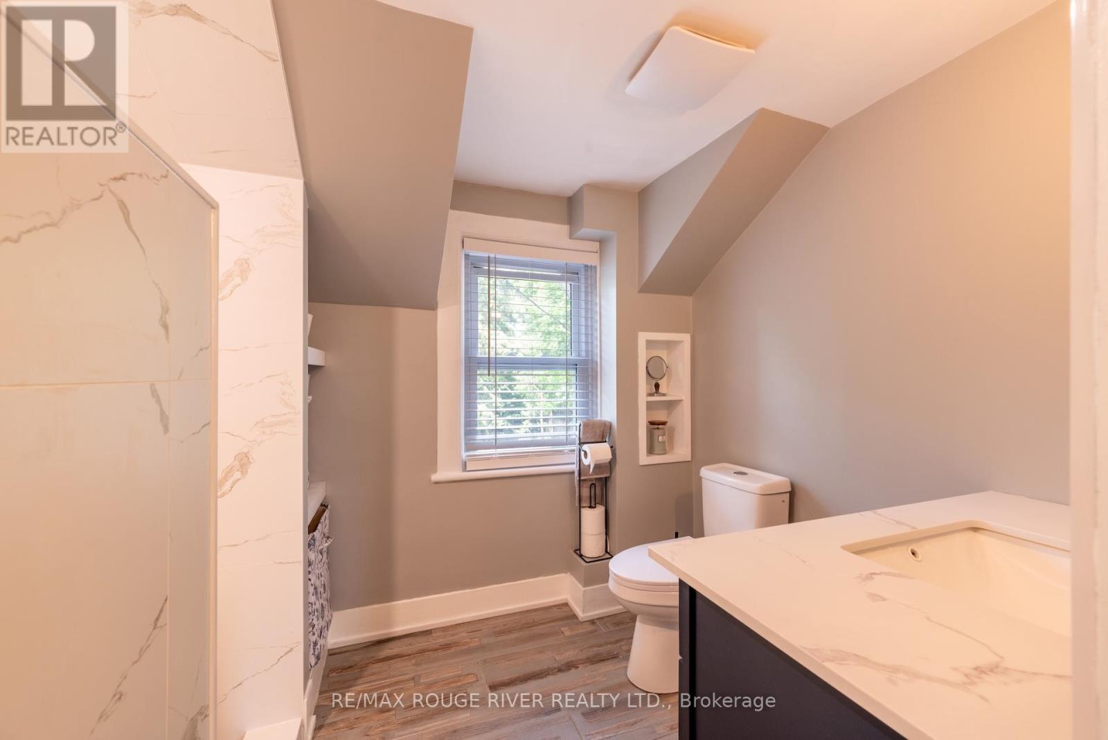 469 Hopkins Avenue, Peterborough (Town Ward 3), Ontario  K9H 2R9 - Photo 23 - X12376396