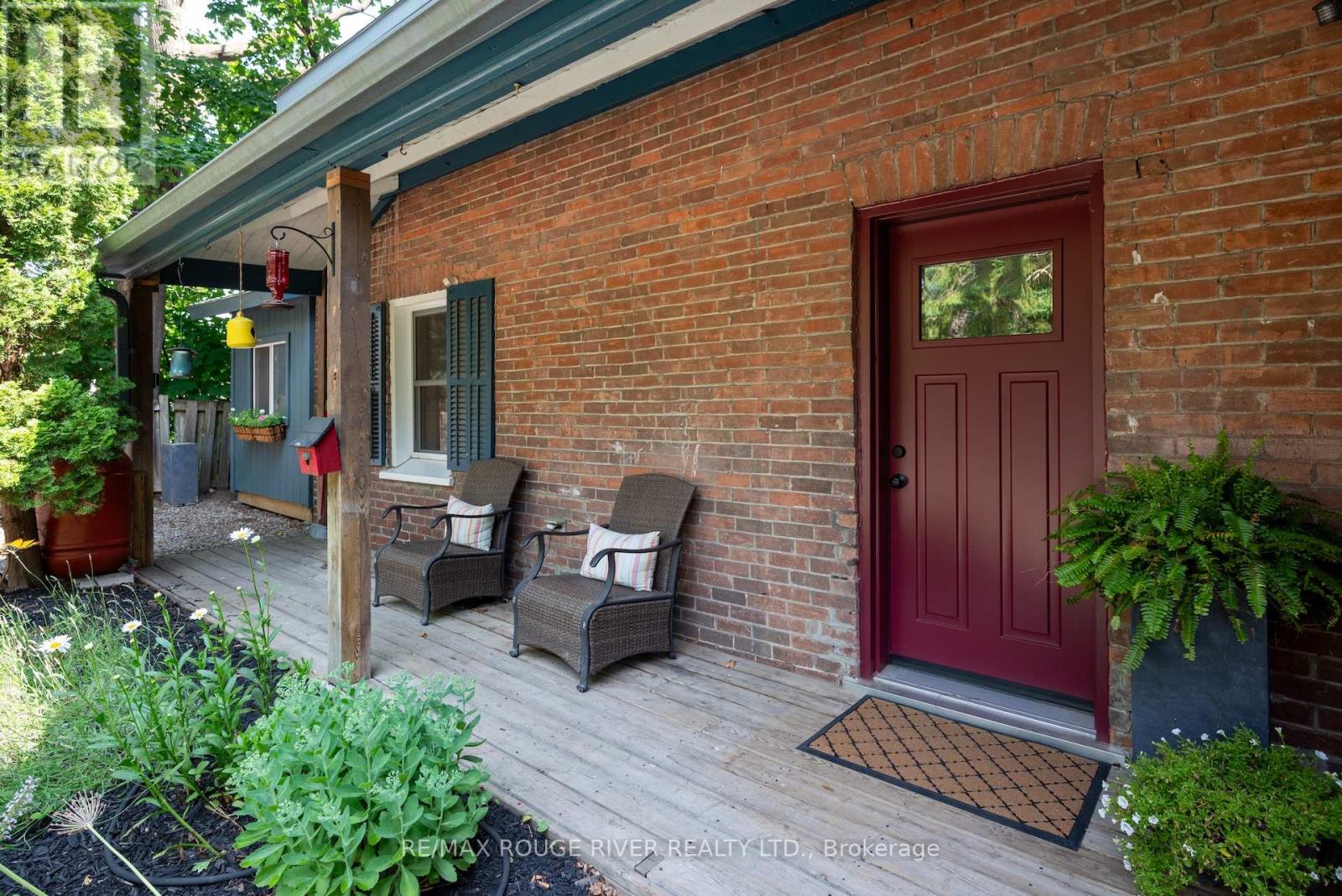 469 Hopkins Avenue, Peterborough, Ontario  K9H 2R9 - Photo 5 - X12376396