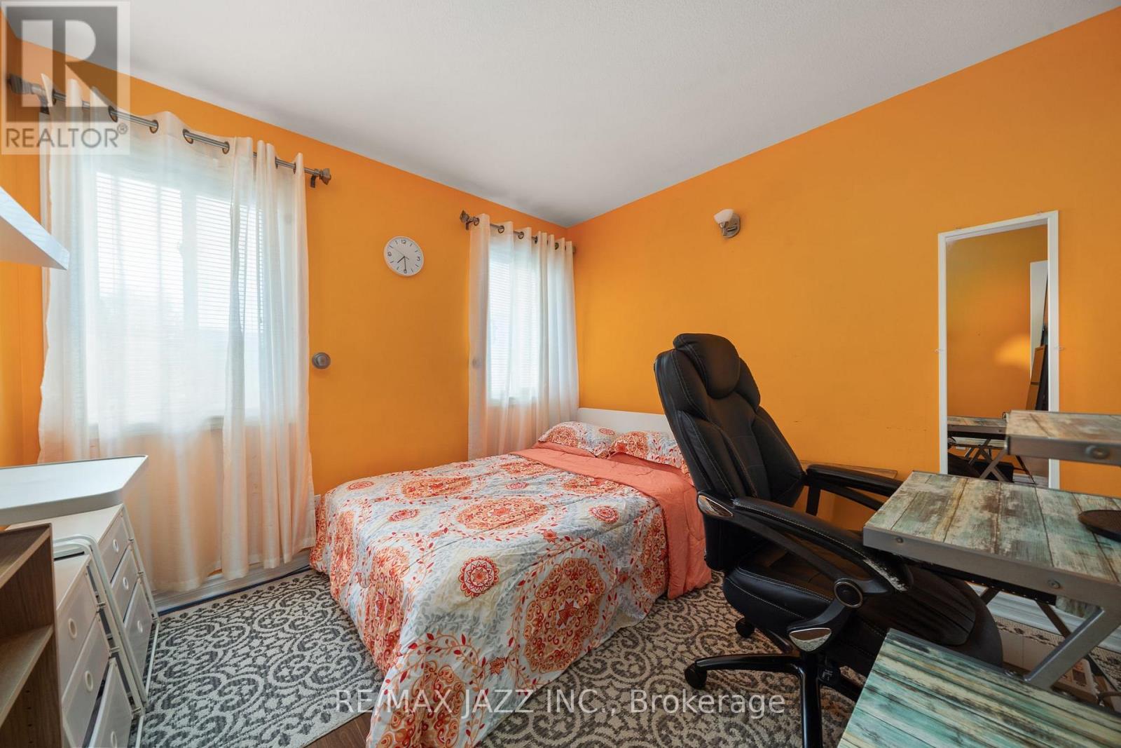 25 Emily Street, Belleville, Ontario  K8N 2P4 - Photo 16 - X12376437