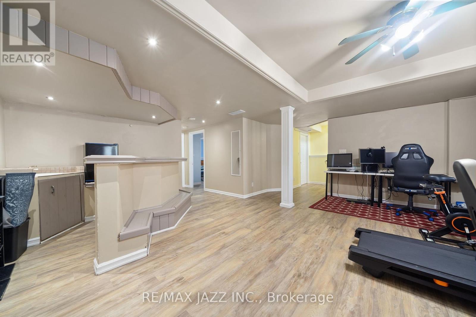 25 Emily Street, Belleville, Ontario  K8N 2P4 - Photo 21 - X12376437