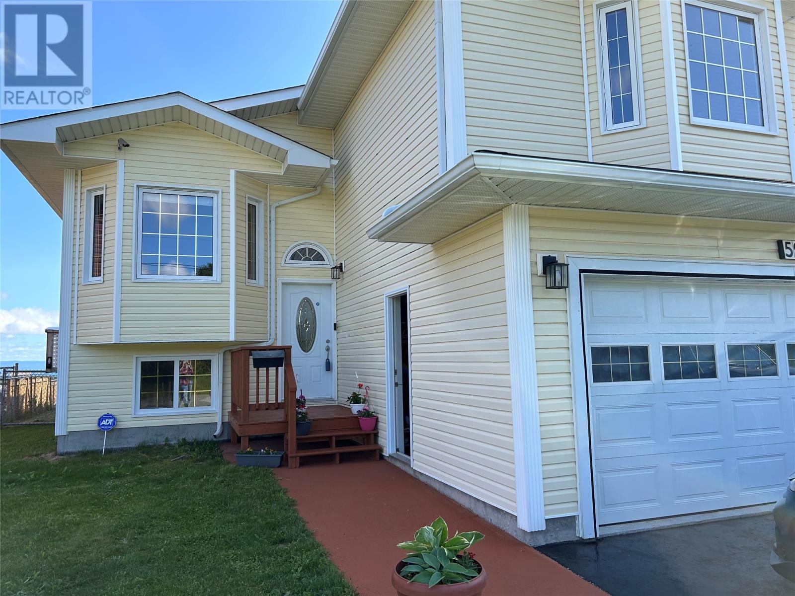 59 Maryland Drive, Stephenville, Newfoundland & Labrador  A2N 2V7 - Photo 2 - 1279033