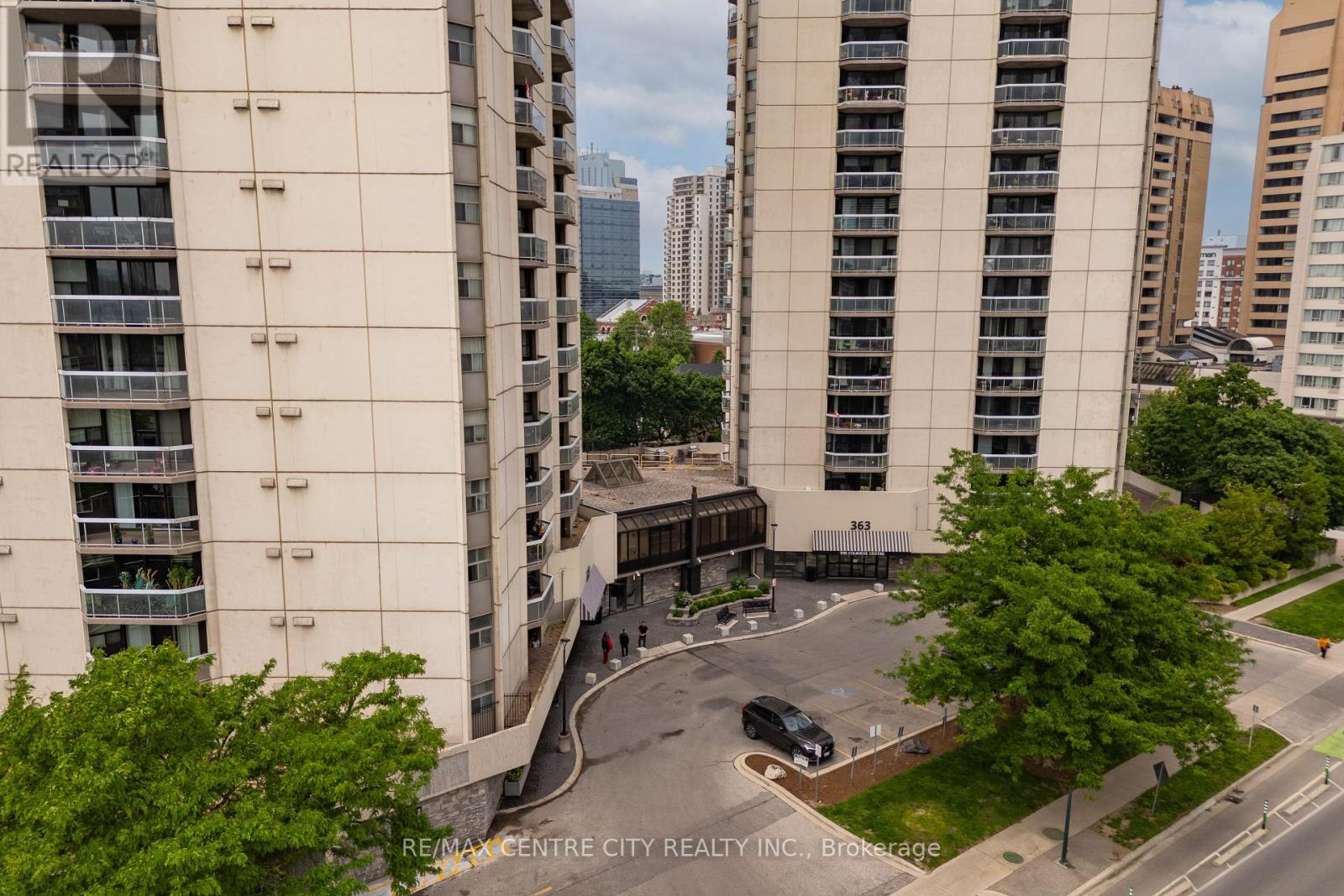 1603 - 363 Colborne Street, London East, Ontario  N6B 3N3 - Photo 1 - X12376432
