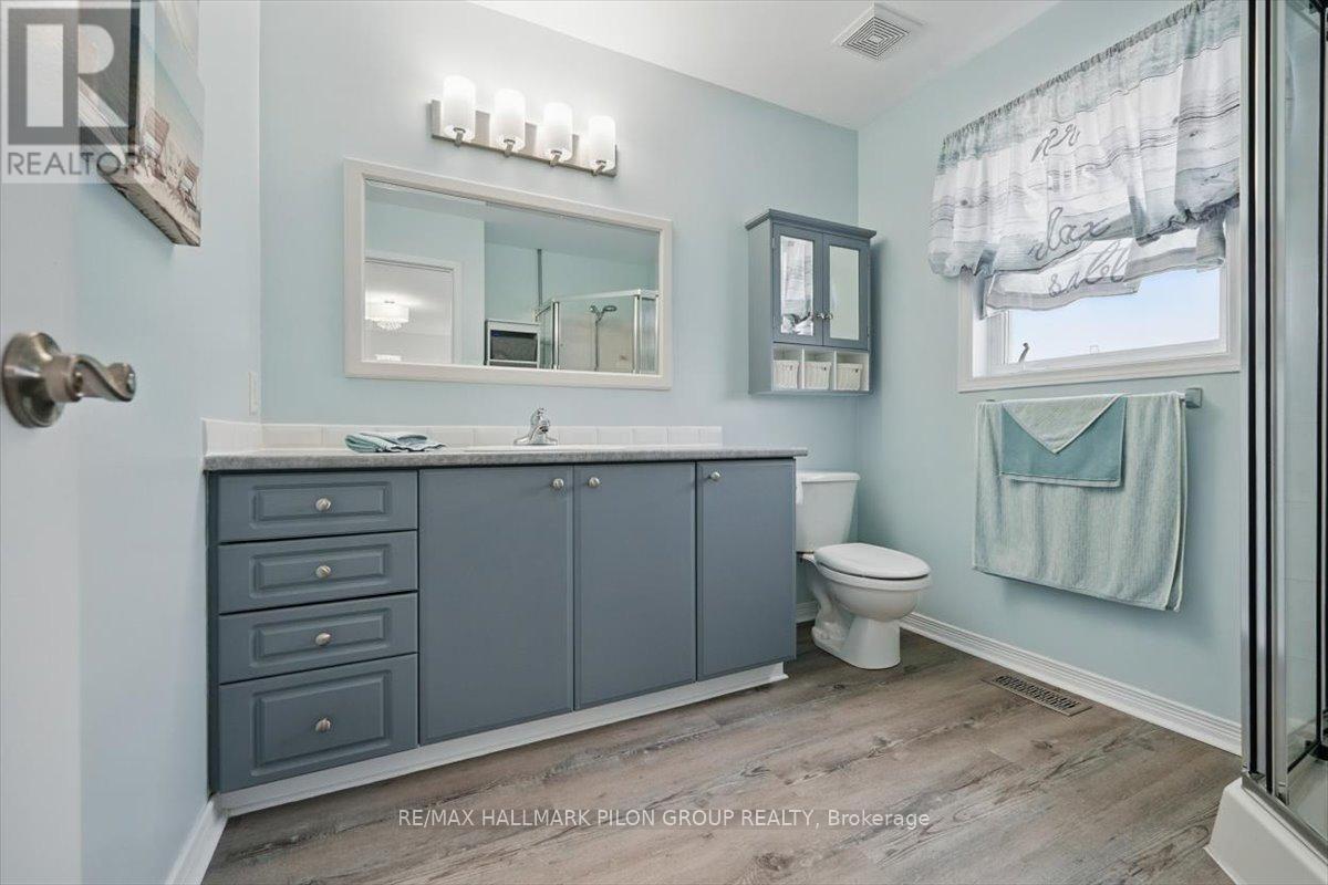 2112 Esprit Drive, Ottawa, Ontario  K4A 4G3 - Photo 19 - X12376436