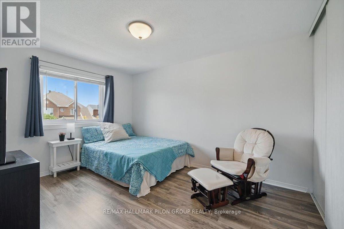 2112 Esprit Drive, Ottawa, Ontario  K4A 4G3 - Photo 21 - X12376436