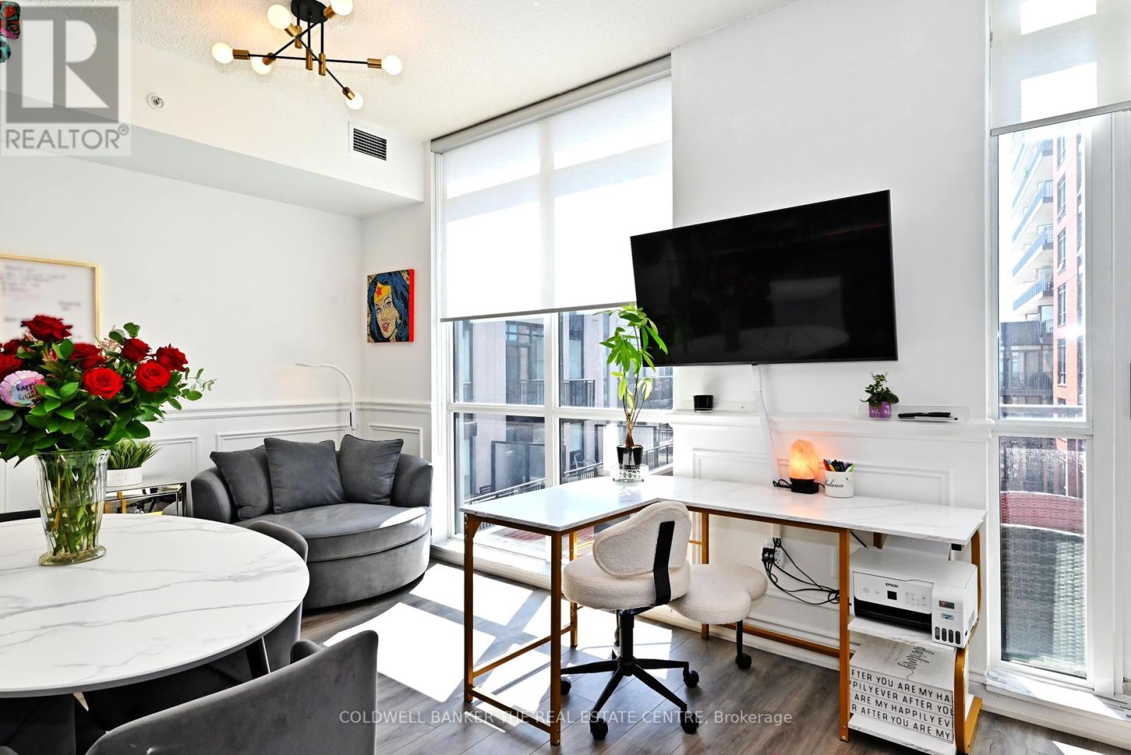 825 - 36 Via Bagnato Avenue, Toronto (Yorkdale-Glen Park), Ontario  M6N 0B7 - Photo 21 - W12376354