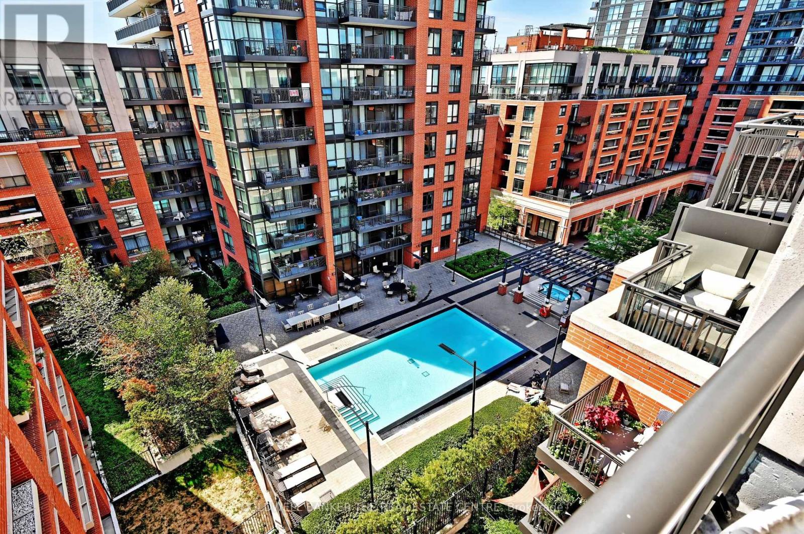 825 - 36 Via Bagnato Avenue, Toronto (Yorkdale-Glen Park), Ontario  M6N 0B7 - Photo 25 - W12376354