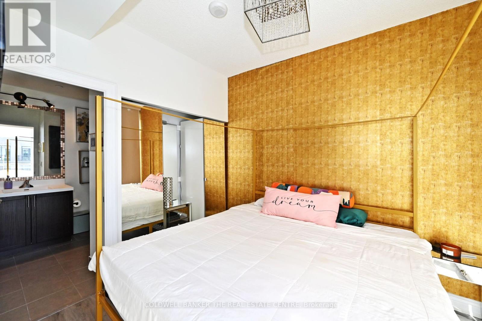 825 - 36 Via Bagnato Avenue, Toronto (Yorkdale-Glen Park), Ontario  M6N 0B7 - Photo 29 - W12376354