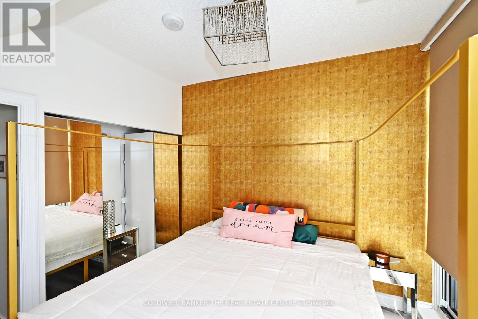 825 - 36 Via Bagnato Avenue, Toronto (Yorkdale-Glen Park), Ontario  M6N 0B7 - Photo 30 - W12376354