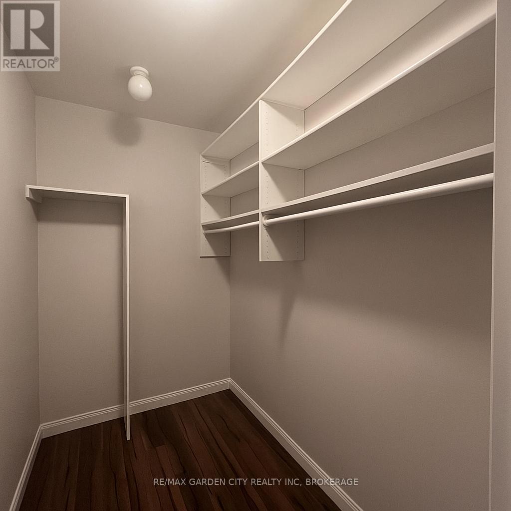1402 - 5101 Dundas Street W, Toronto, Ontario  M9A 5G8 - Photo 14 - W12376379