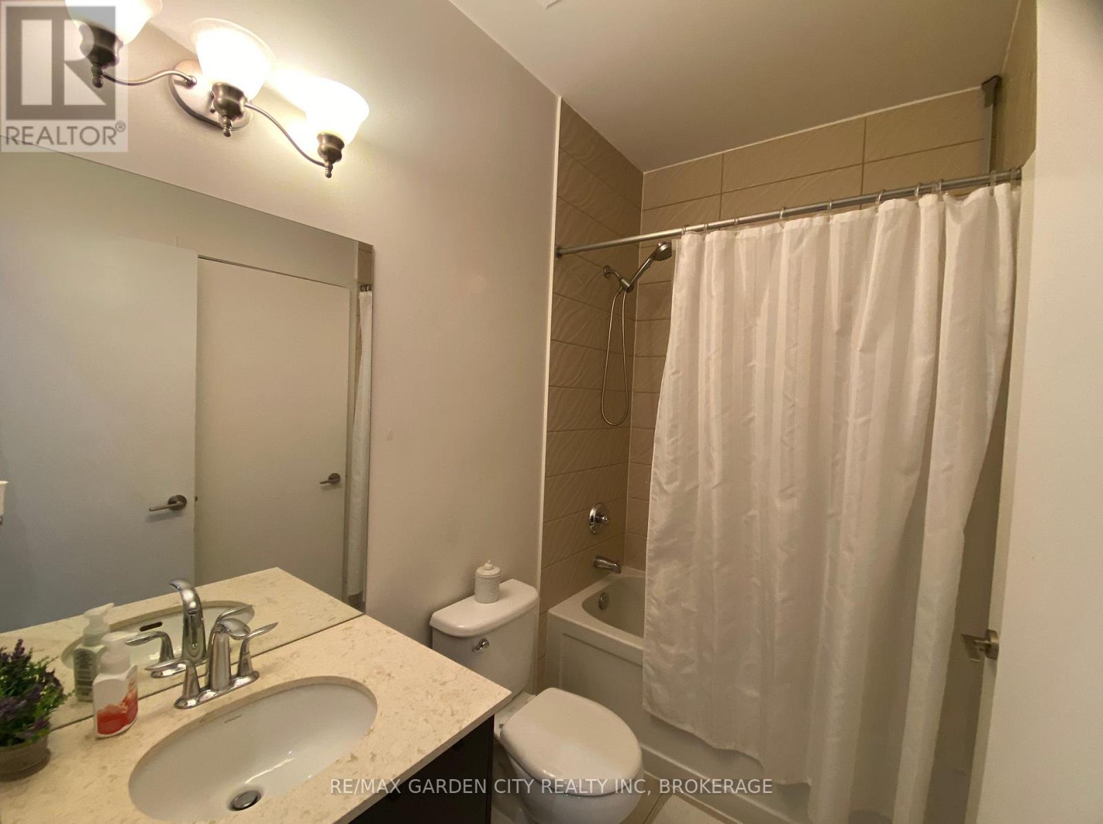 1402 - 5101 Dundas Street W, Toronto, Ontario  M9A 5G8 - Photo 16 - W12376379