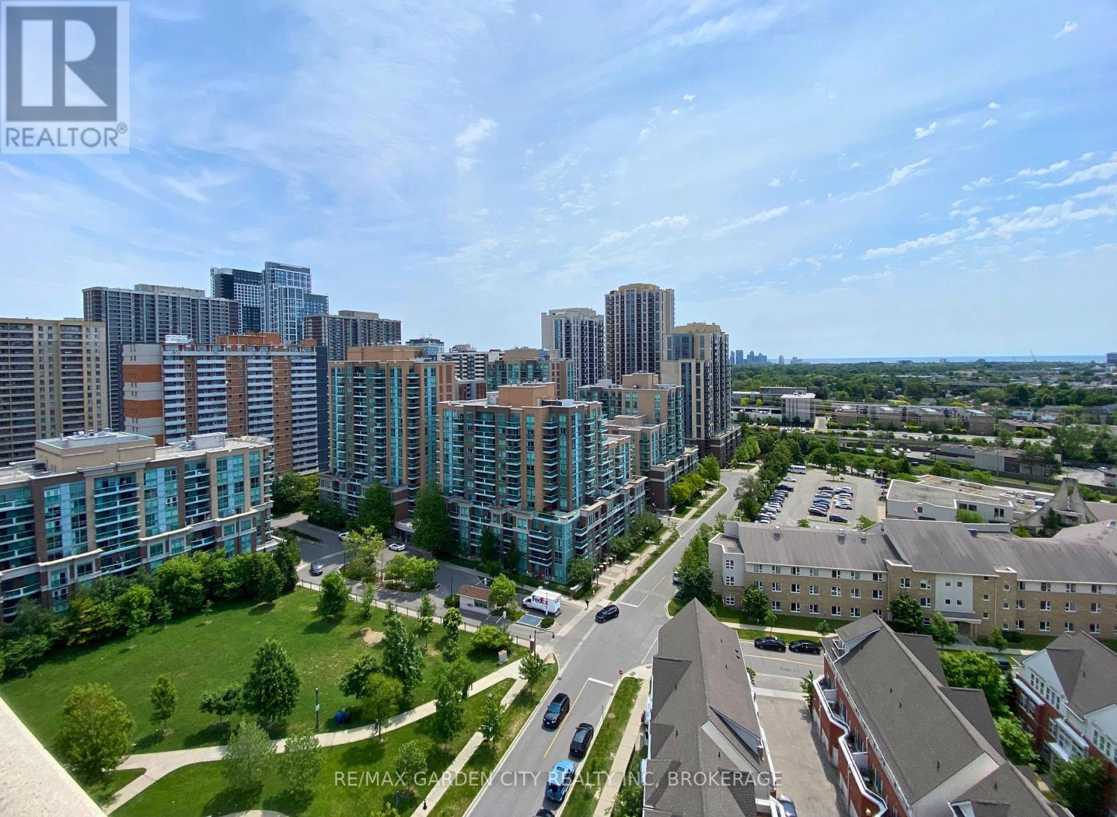 1402 - 5101 Dundas Street W, Toronto, Ontario  M9A 5G8 - Photo 3 - W12376379
