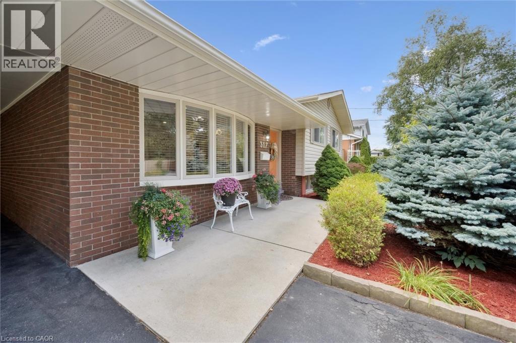 317 Greenbrook Drive, Kitchener, Ontario  N2M 4K1 - Photo 4 - 40764919