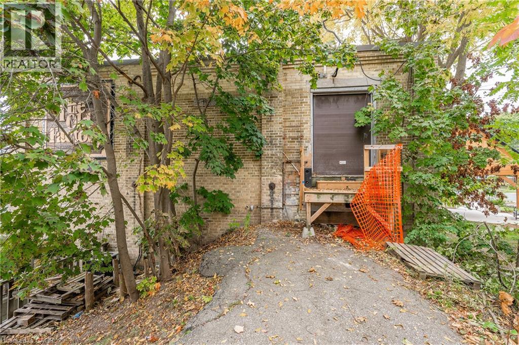 8 Spring Street Unit# Upper, St. Jacobs, Ontario  N0B 2N0 - Photo 14 - 40763838
