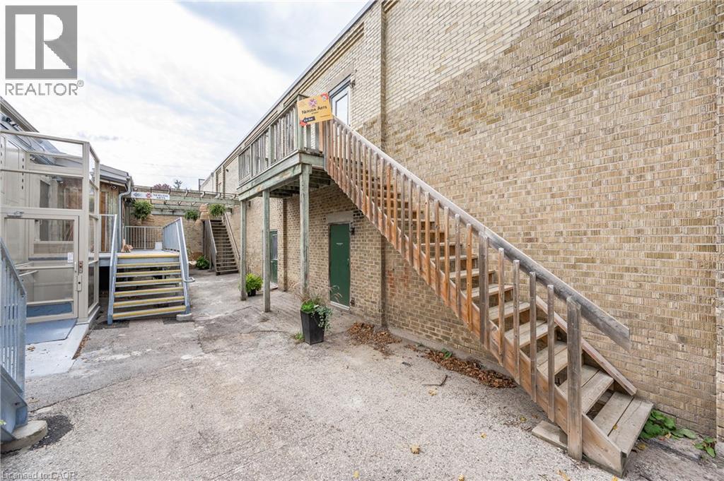 8 Spring Street Unit# Upper, St. Jacobs, Ontario  N0B 2N0 - Photo 15 - 40763838