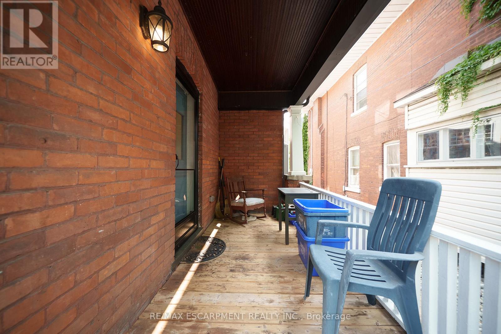 8 William Street, Brantford, Ontario  N3T 3K1 - Photo 19 - X12376330