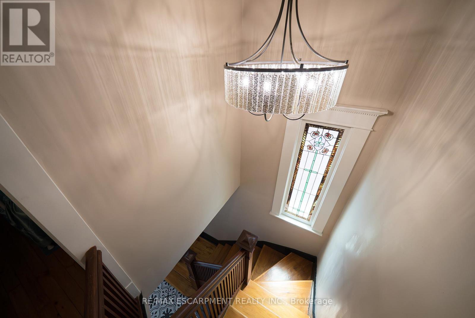 8 William Street, Brantford, Ontario  N3T 3K1 - Photo 23 - X12376330