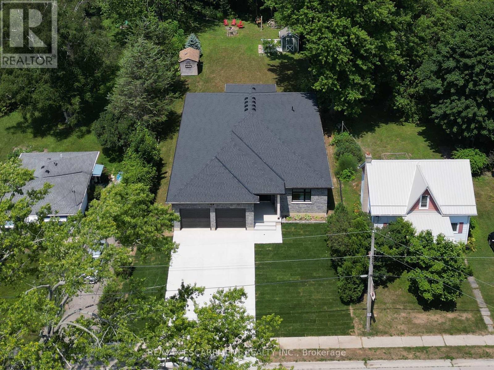 89 Robinson Street, Bayham (Port Burwell), Ontario  N0J 1T0 - Photo 50 - X12376349