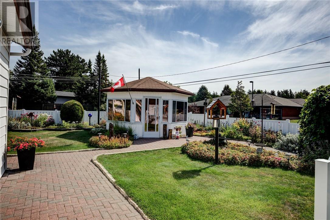 34 Coulson, Capreol, Ontario  P0M 1H0 - Photo 5 - 2124411