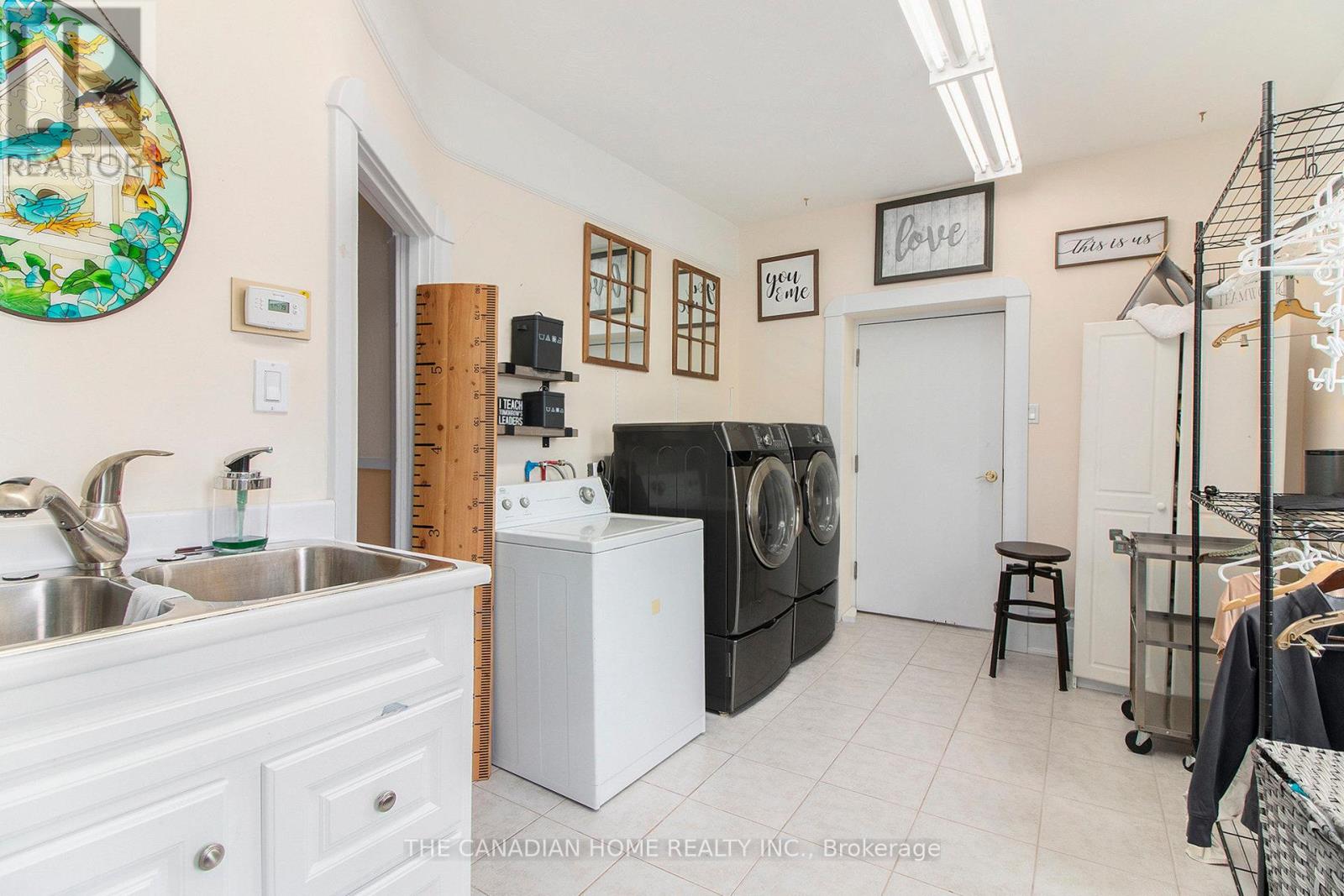 205 Water Street, Alfred And Plantagenet, Ontario  K0B 1L0 - Photo 18 - X12269036