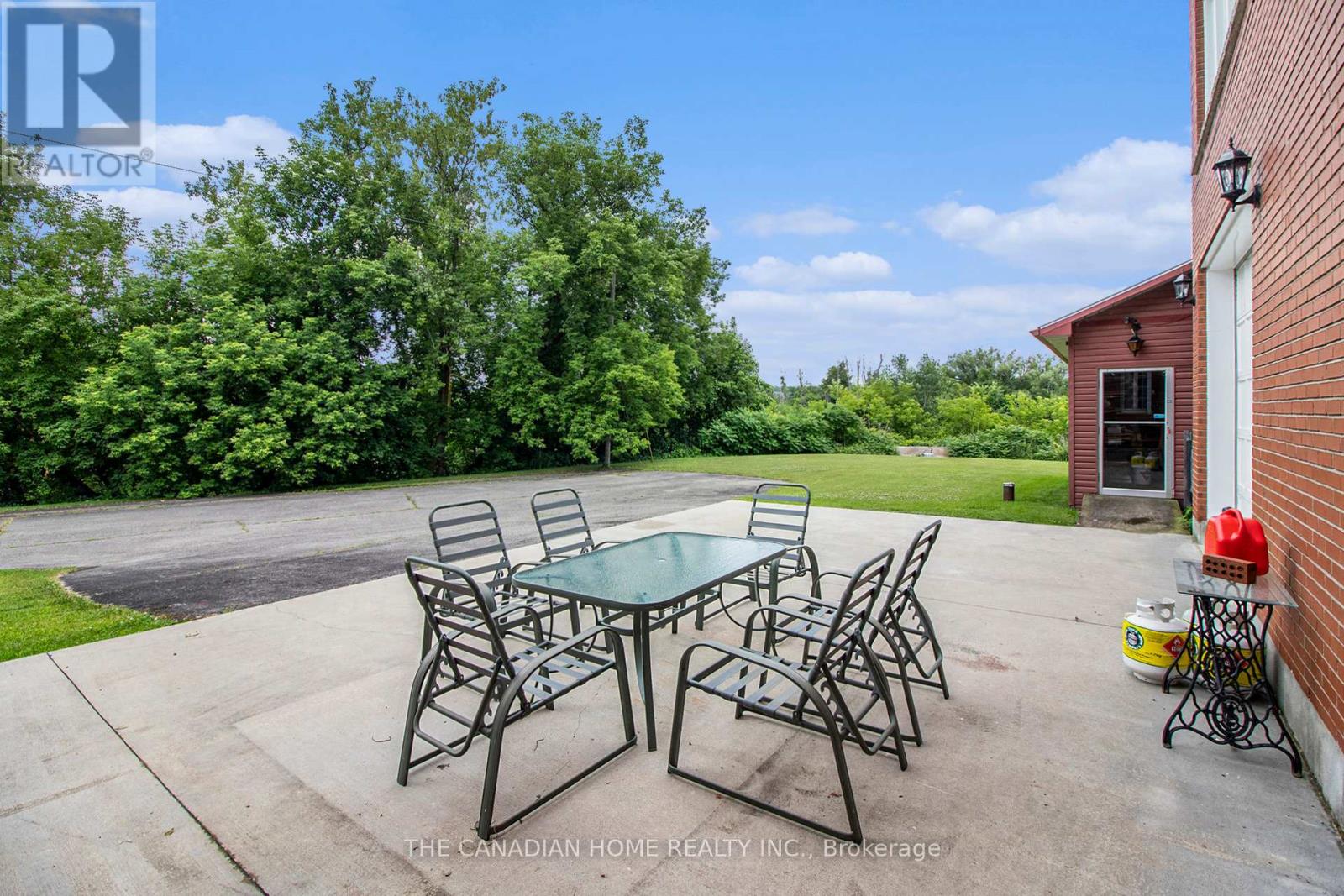 205 Water Street, Alfred And Plantagenet, Ontario  K0B 1L0 - Photo 28 - X12269036