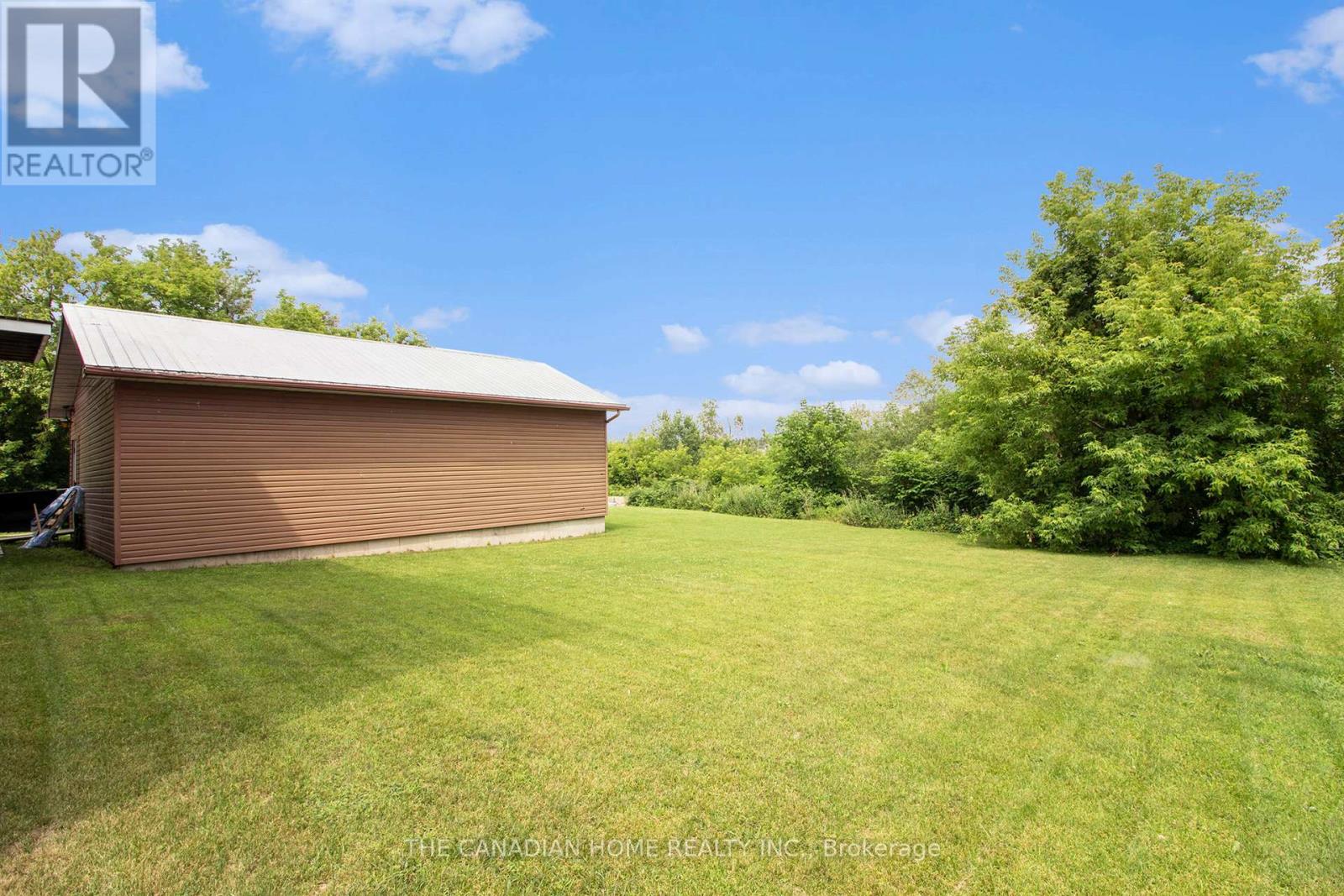 205 Water Street, Alfred And Plantagenet, Ontario  K0B 1L0 - Photo 32 - X12269036