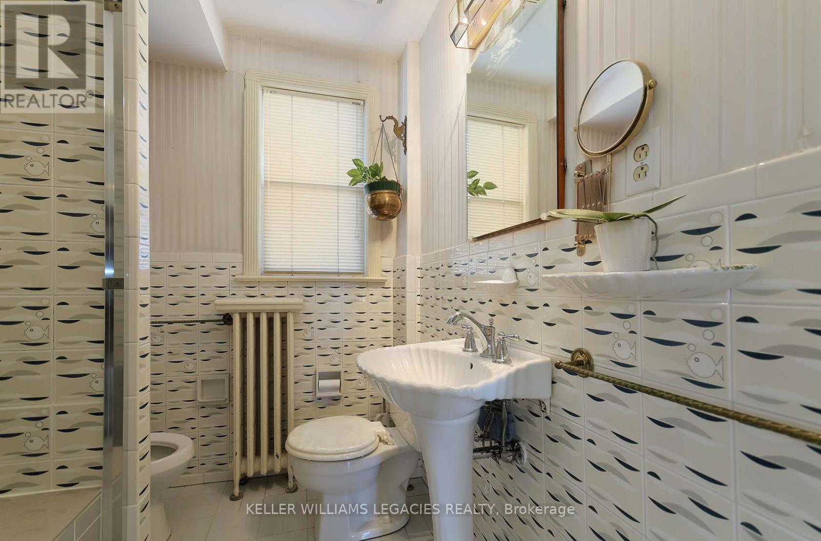 540 Atlas Avenue, Toronto, Ontario  M6C 3R3 - Photo 17 - C12376429