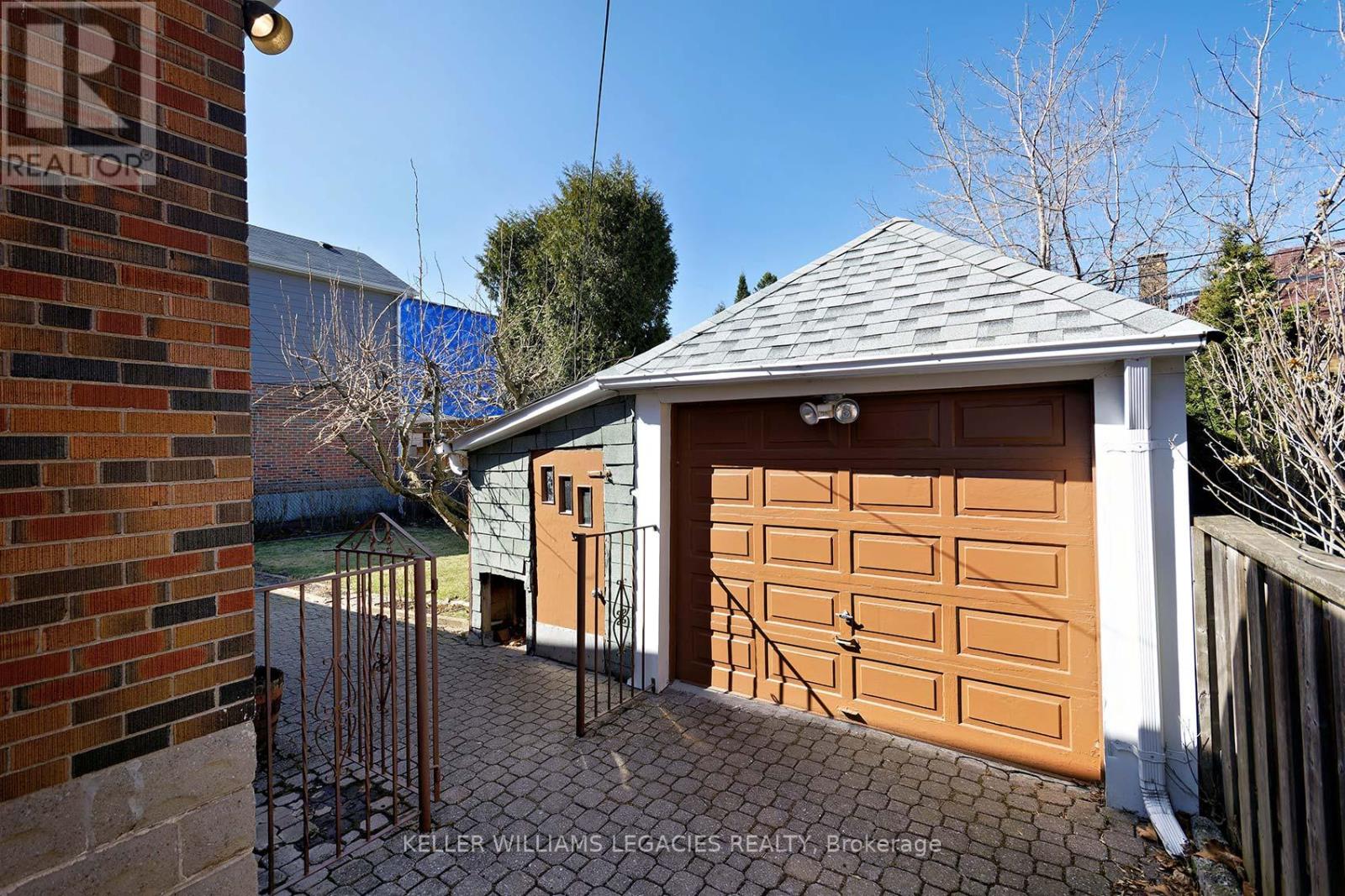 540 Atlas Avenue, Toronto, Ontario  M6C 3R3 - Photo 34 - C12376429